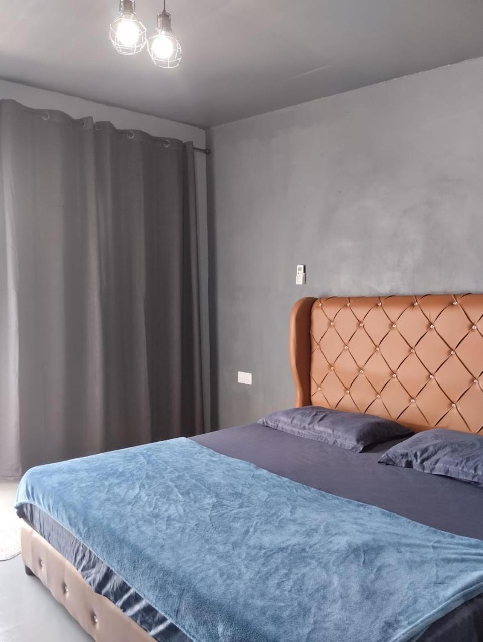 Adana Homestay & Pool 캉가르 외부 사진